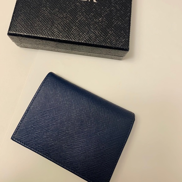 Prada logo-plaque folding wallet - Picture 7 of 7